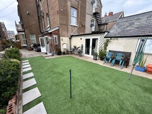 Photo 12- click for photo gallery